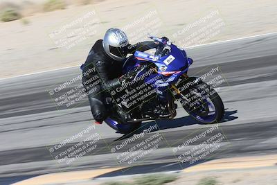 media/Oct-30-2025-Racers Edge (Thu) [[dabbdaf680]]/3-B Group/Session 3 (Turn 15 Inside)/